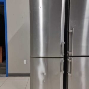 Refurbished Moffat 24'' Bottom Mount Refrigerator MBC12GAZASS
